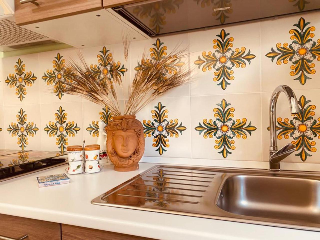 Liz House Lejlighed Caltagirone Eksteriør billede